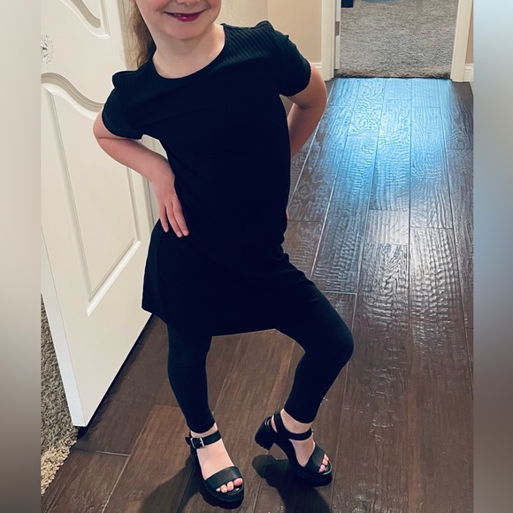 Worn once Gianni Bini Ribbed Dress - Picture 4 of 4